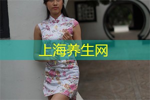 夜色中感受传统与现代的碰撞 夜色中感受传统与现代的碰撞